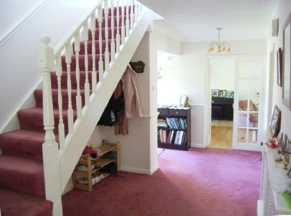 Spacious Reception H