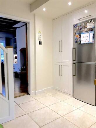 Stylish Breakfast Kitchen
