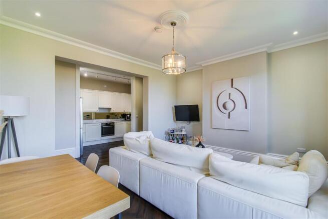 LIVING DINING AREA