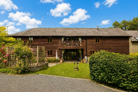 2 Bryncalled Barns, Bucknell, SY7