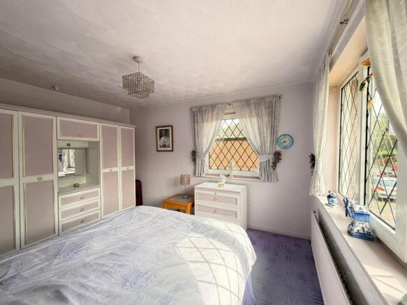 2 bed Apartment for sale Image 10