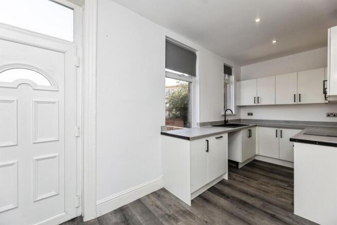 4 bed End of Terrace for sale Image 5