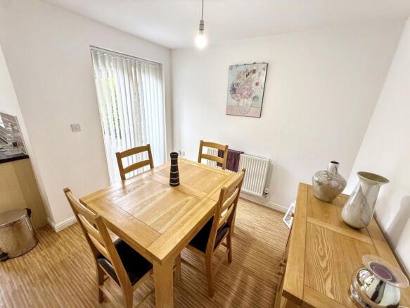 3 bed Detached for sale Image 6