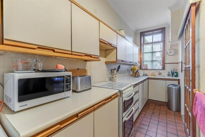 2 bed Terraced for sale Image 4