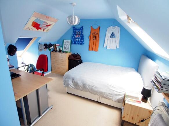 Photo 11