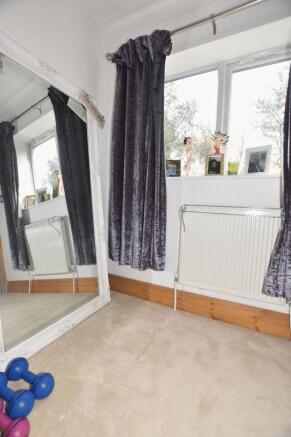 DRESSING AREA