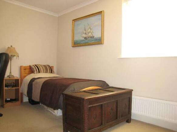 Bed 4