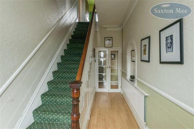 IMPRESSIVE HALLWAY