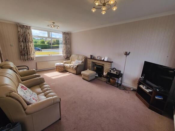 3 bed Detached for sale Image 4