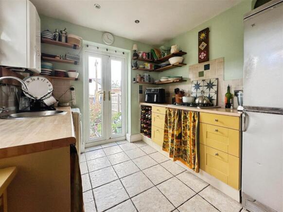 Kitchen.JPG