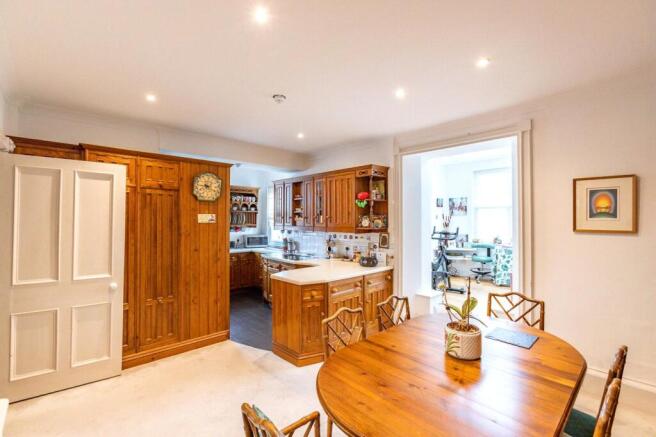 Kitchen/Dining Room