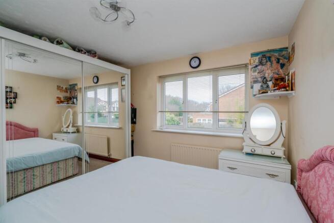 3, Bealeys Close, Bloxwich, Walsall, WS3 2JP (19 o