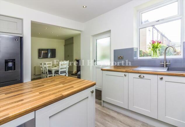 Kitchen image 2