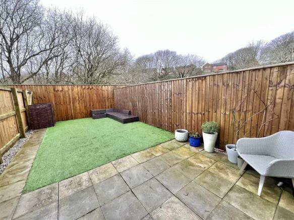 Gardens & Parking