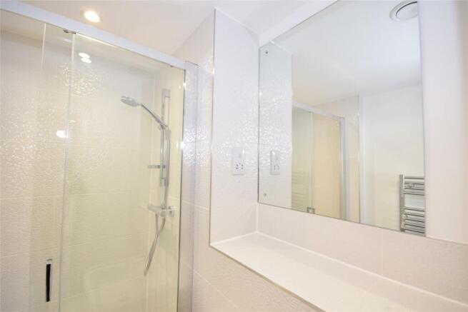 En-suite shower