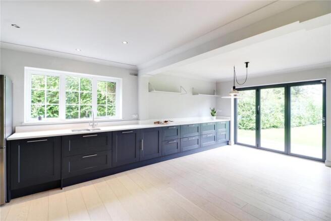 Kitchen/Dining Rm