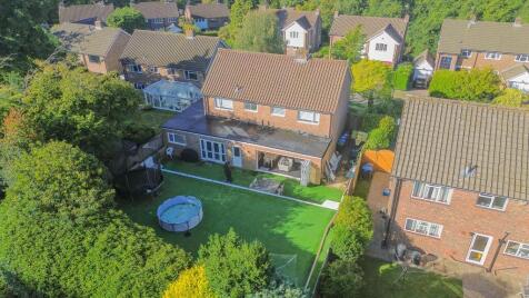 Weald Rise, Haywards Heath, RH16