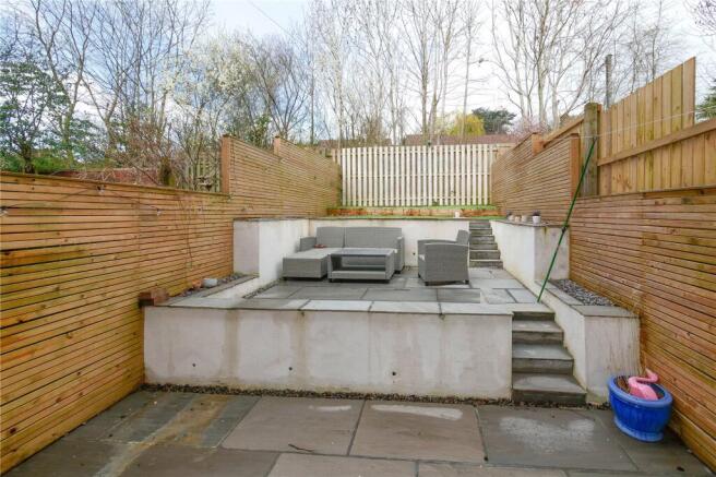 3 bed Terraced for sale Image 12