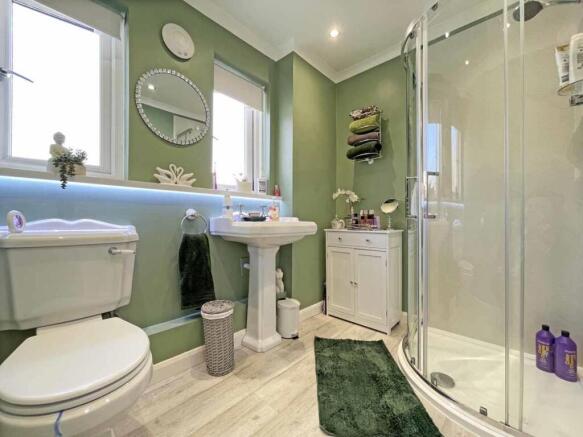 Rydal Close 5 - Shower Room.jpg