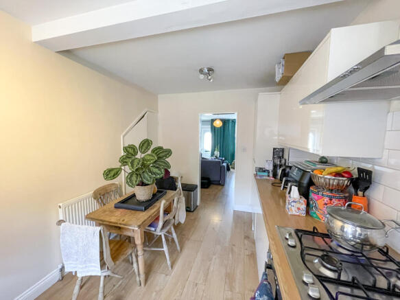 prim4958769520260724-interior-5-0rT5bnVCAYsETEa...