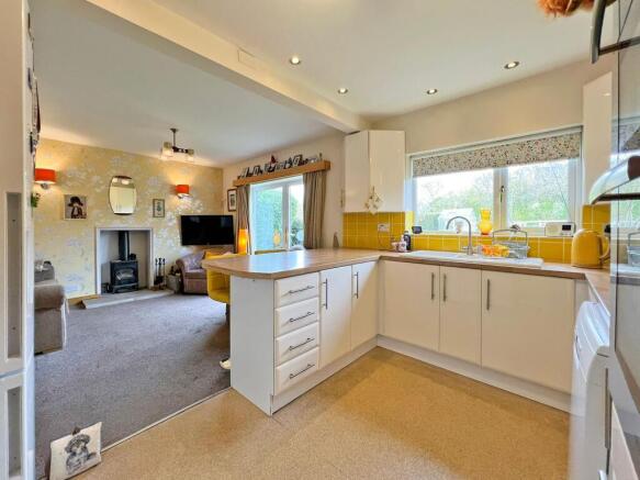 Kitchen/Sitting Room