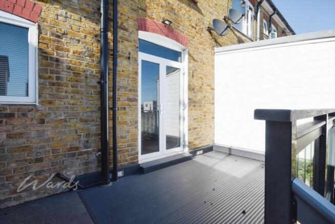 Queens decking use