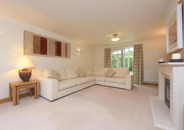 BEAUTIFUL LOUNGE