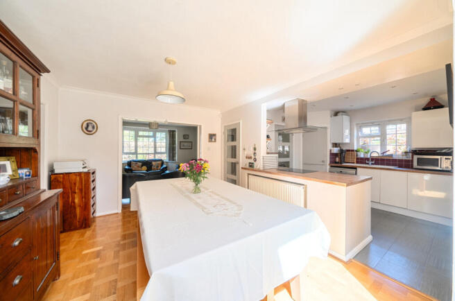 Kitchen/Dining Room