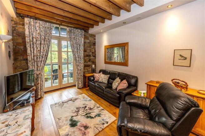 2 bed Apartment for sale Image 5