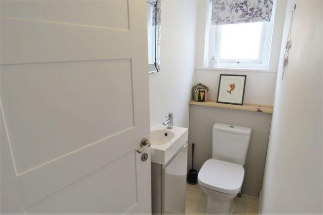 Cloakroom / WC