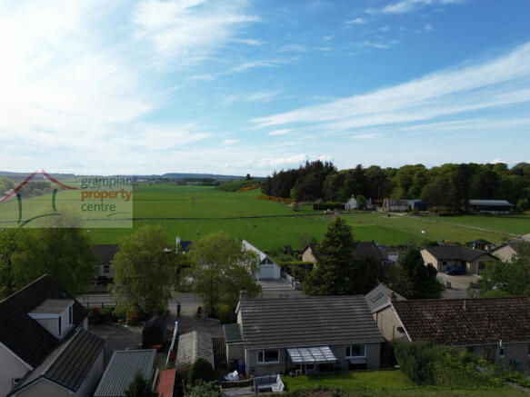 dji_fly_20250429_231030_13_1746088782239_photo