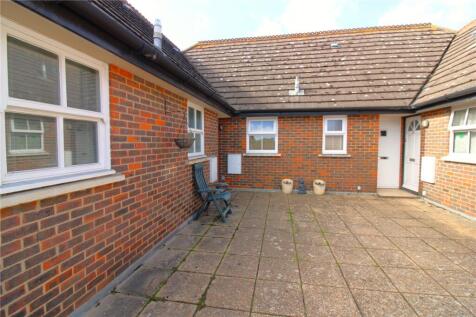 Gudge Heath Lane, Fareham, Hampshire, PO15