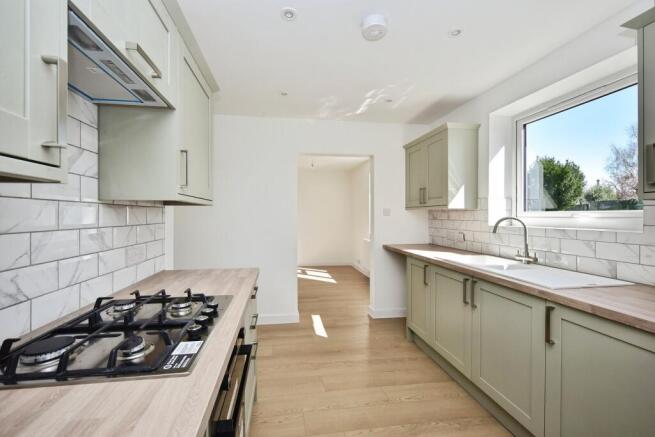 Newly Fitted Modern Kitchen