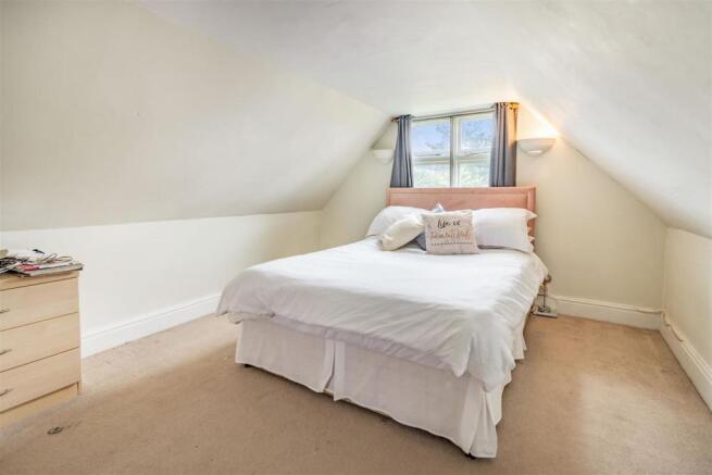 8502472-interior38.jpg