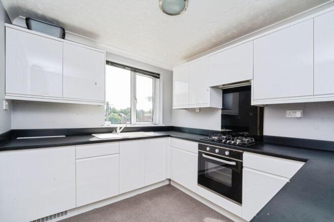 Kitchen pic 2