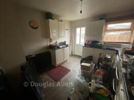 16, Daltons Fen, Pitsea, Basildon SS13 1JF