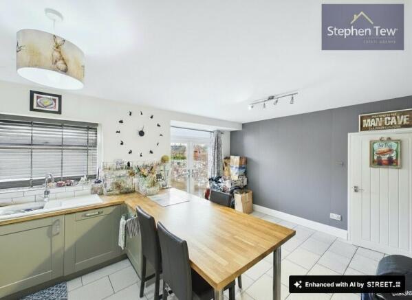 Kitchen/Dining Room