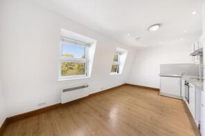532, Hornsey Road, London N19 3QN