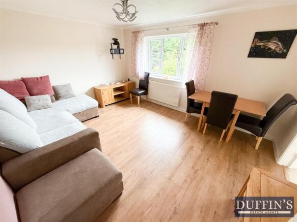 Stone Hill Drive, Blackburn photo 4