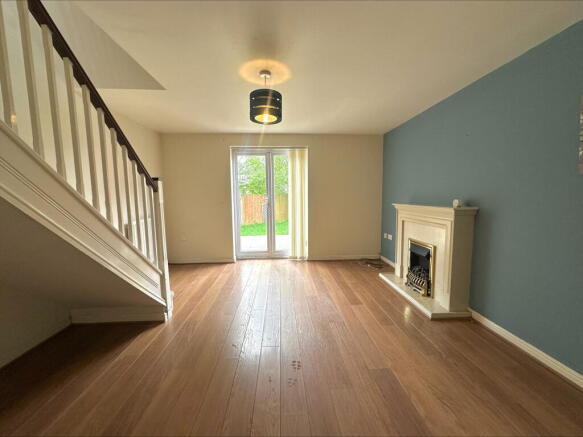 6 oakfields grove -