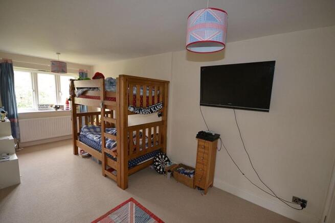 Photo 9