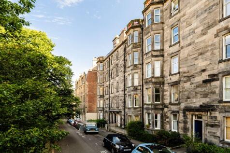 23/8 Roseneath Place, Edinburgh, EH9 1JD