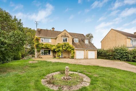 Suffolk Place, Down Ampney, Cirencester, Gloucestershire, GL7