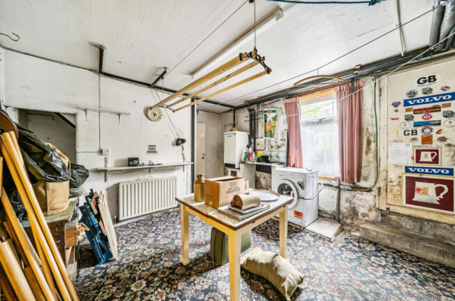 3 bed Terraced for sale Image 6