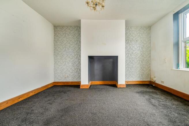 3 bed Terraced for sale Image 4