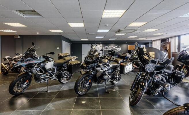 Ber St 120 Harley & BMW 003.jpeg