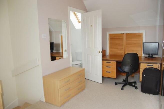 Master Bedroom Image 2