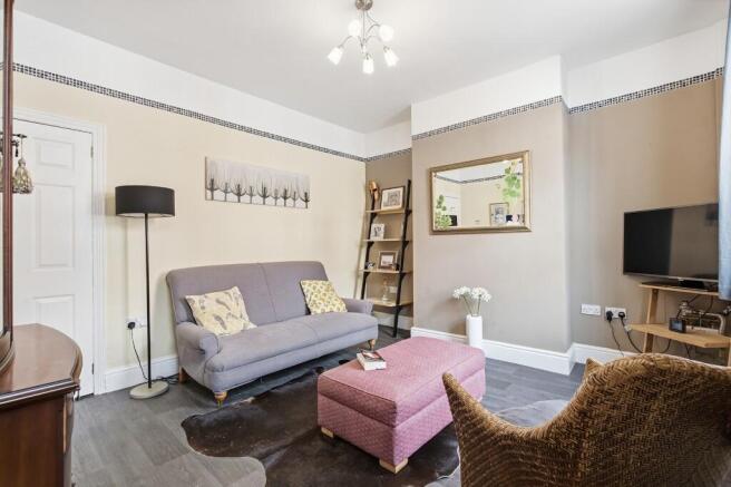 2 bed Terraced for sale Image 7