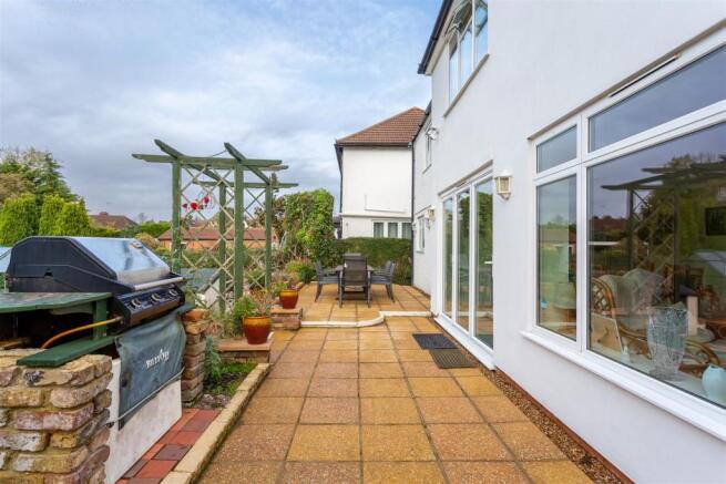 house-nork-way-banstead-113.jpg