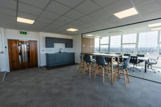 9th Floor Fitted Suite